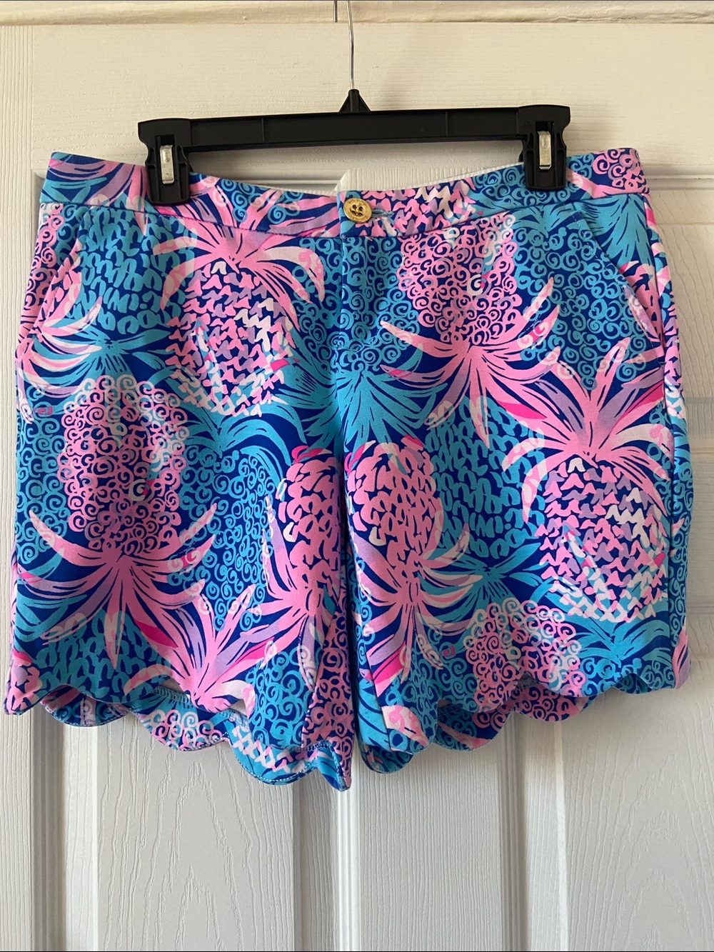 Lilly Pulitzer Scallop Hem Shorts Size 6